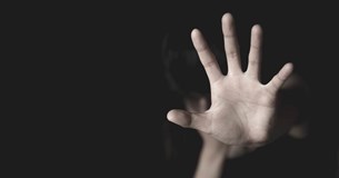 Πρόσφυγας «πα-τέρας» στη Ριτσώνα ασελγούσε στην 8χρονη κόρη του