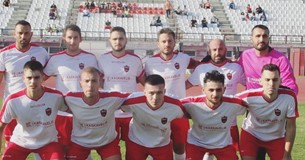 Πένθος στον ΑΟ Θήβα - Έφυγε από τη ζωή ο παλαίμαχος ποδοσφαιριστής Κωνσταντίνος Τσακανίκας