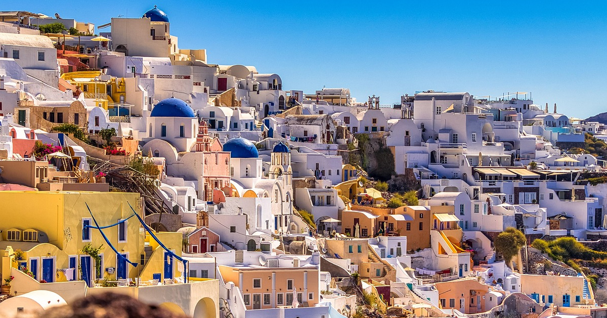 Ερώτηση του Γιάννη Σαρακιώτη για τα προβλήματα και την αδιαφανή διαδικασία στο πρόγραμμα «Κοινωνικός Τουρισμός 2026»