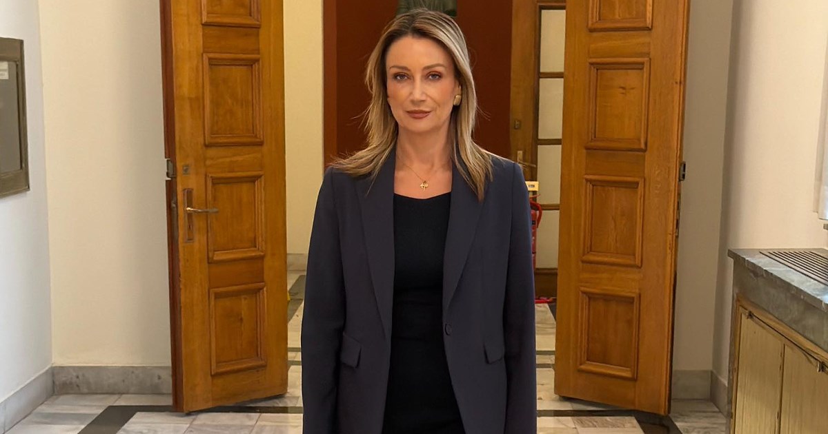 Απαντήσεις από Υπουργεία σε Ερωτήσεις της Κατερίνας Καζάνη για ζητήματα της Εύβοιας και νέες παρεμβάσεις