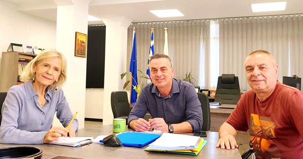 Επίσκεψη της Γιώτας Πούλου στον Δήμαρχο Λεβαδέων