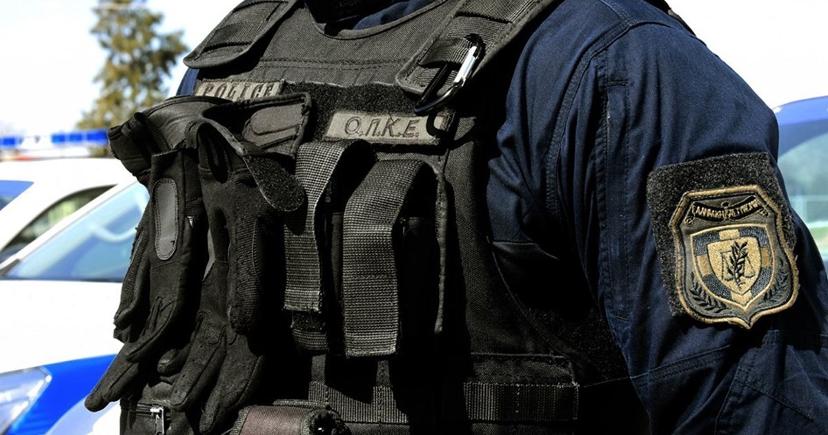 Τρεις συλλήψεις για εμπορία ανθρώπων στις Πλαταιές - Κρατούσαν αλλοδαπό σε κοντέινερ και τον χτυπούσαν