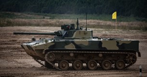 ΝΑΤΟ: Εξοπλιστικά deals, 70 δισ. για την Ουκρανία και γέφυρες προς τον Τραμπ