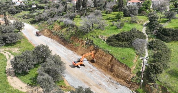 Νέες παρεμβάσεις αντιπλημμυρικής προστασίας από τη Περιφέρεια σε Γοργοπόταμο και Ξηριά