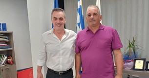 Ο Νίκος Τζουβάρας Αντιδήμαρχος Δαύλειας και Χαιρώνειας Ο Νίκος Τζουβάρας Αντιδήμαρχος Δαύλειας και Χαιρώνειας
