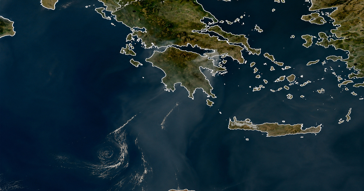 Οι καπνοί από τις φωτιές της Βοιωτίας ταξίδεψαν μέχρι τη Βόρεια Αφρική - Δορυφόρος κατέγραψε εντυπωσιακή διαδρομή άνω των 750 χιλιομέτρων