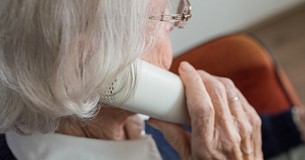 Λιβαδειά: Μεγάλη απάτη με θύμα 81χρονη - Την πήραν 400.000 ευρώ και χρυσαφικά Λιβαδειά: Μεγάλη απάτη με θύμα 81χρονη - Την πήραν 400.000 ευρώ και χρυσαφικά