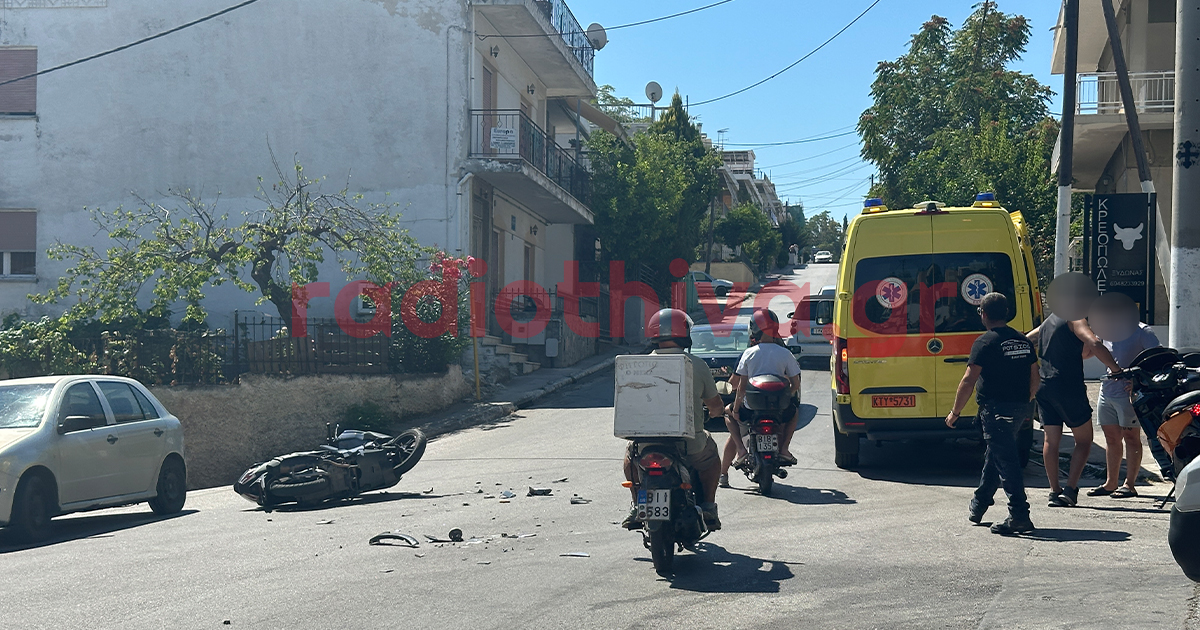 Σύγκρουση Ι.Χ. με μηχανή στη Θήβα με δύο τραυματίες