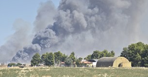 Νεκροί ανασύρθηκαν οι δύο πιλότοι του Phantom που συνετρίβη στην Τανάγρα Νεκροί ανασύρθηκαν οι δύο πιλότοι του Phantom που συνετρίβη στην Τανάγρα