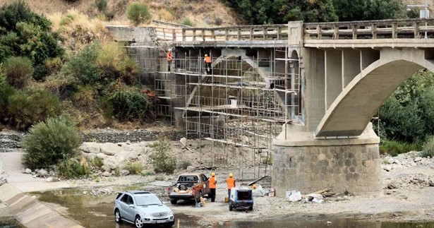Έργα 13.2 εκατ. ευρώ για ασφαλείς δρόμους και αντιπλημμυρική θωράκιση στη Φθιώτιδα