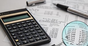 Σπριντ της ΑΑΔΕ στο νήμα της παραγραφής - Ποιοι φορολογούμενοι μπαίνουν στο στόχαστρο