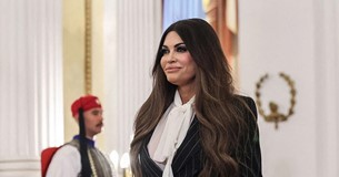 Ο Λευκός Οίκος ζήτησε από την Κίμπερλι Γκιλφόιλ να παραιτηθεί: «Της ευχόμαστε καλή επιτυχία»
