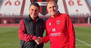 ΑΟ Θήβα: Ο Δημήτρης Παπασπύρου αναλαμβάνει την τεχνική ηγεσία - Το βιογραφικό του νέου προπονητή