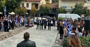 Γιώργος Ντασιώτης: Χρόνια πολλά στην Ελληνική Σημαία - Χρόνια πολλά στην Πατρίδα μας