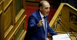 Ερώτηση Βελόπουλου για την έγκριση των τμημάτων ανθρωπιστικών σπουδών στο ΓΕΛ Διστόμου