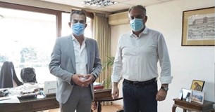 Συνάντηση του Δημάρχου Θηβαίων με τον Υπ. Εσωτερικών