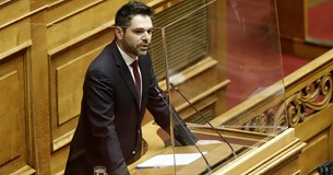 Γ. Σαρακιώτης προς Β. Κικίλια: «Από τα χειροκροτήματα σε συγκρούσεις και εξώδικες διαμαρτυρίες στο Νοσοκομείο Λαμίας»