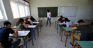 Πανελλαδικές εξετάσεις: Ο νέος «χάρτης» - Προς άνοδο οι βάσεις, τέλος η εισαγωγή με λευκή κόλλα