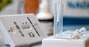 Στα φαρμακεία την επόμενη εβδομάδα τα self test